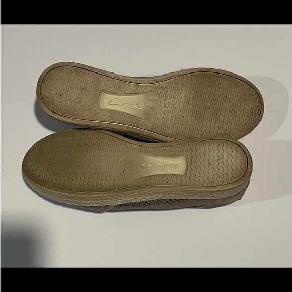 Clarks Collection Women's Espadrilles Gold Metallic Azella Major Shoes Sz 8 - Picture 9 of 9